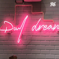 Petites enseignes néon décoratives murales alimentées par courant continu pour les magasins, les fêtes, les mariages - Lettres néon LED 3D personnalisées multicolores