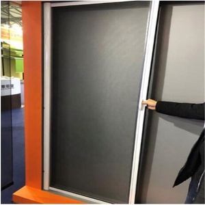 Porte <span class=keywords><strong>moustiquaire</strong></span> rétractable à cadre en aluminium sur mesure porte <span class=keywords><strong>moustiquaire</strong></span> coulissante à rouleaux de sécurité anti-moustiques - Product Image 2