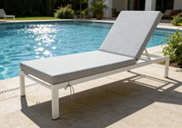 Chaise longue d'extérieur en aluminium Yoshen avec dossier réglable et coussin imperméable pour piscine/patio