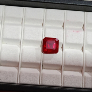 Rubí Cultivado en Laboratorio, Corte Cuadrado, Gema Suelta, Rojo Intenso, Calidad Premium, Piedra Sintética para Joyería, Hecho a Mano - Product Image 4