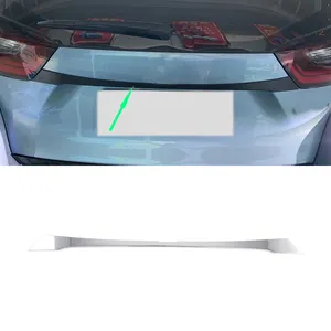 ABS araba aksesuarları dış arka tampon kalıplama koruma çubuğu kuyruk kapısı düzeltir Honda Fit için dekoratif vücut kitleri/caz 2021