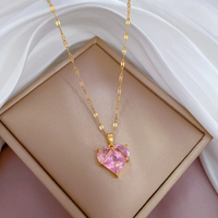 Collier de luxe en acier inoxydable, série Star Astronaut, pendentif astronaute planète lune doré, bijoux pour femmes