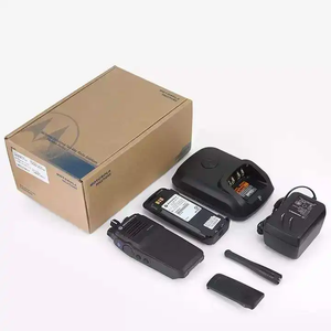 Radio bidirectionnelle portable DP3401 XIR P8208, talkie-walkie numérique sans fil longue portée - Product Image 6