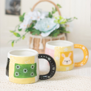 Tazza da Caffè Domestica in Stile Ins, Creativa, Dipinta a Mano, con Design a Blocchi di Colore, Grande Capacità, Motivo Coniglio, Stelle e Fiori - Product Image 2