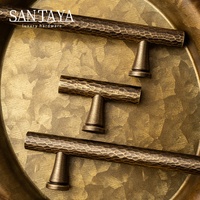 Poignées Santaya en laiton massif antique, finition martelée à la main, pour armoires de cuisine, tiroirs de chambre et commodes