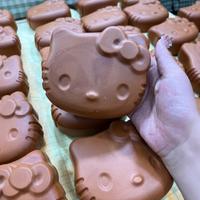 Jouet KT à grosse tête en PU, doux, collant, parfum chocolat et lait, très populaire auprès des jeunes et adolescents