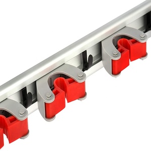 Support mural pour balai et serpillière d'intérieur, pour le <span class=keywords><strong>rangement</strong></span> des outils de nettoyage à domicile, avec 3 crochets antirouille pour la cuisine et la salle de bain - Product Image 5