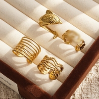 Großhandel Mode Edelstahl 18K Vergoldete Breite Fingerringe Delfinform Hohl Gestreift Offene Ringe für Damen Schmuck