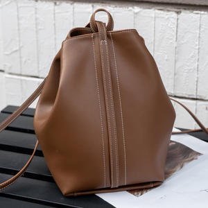 Bolso de hombro tipo bandolera de cuero genuino a la moda, bolso tipo cubo de alta gama para mujer, bolso de cuero minimalista, bolso para cosméticos para ir al trabajo - Product Image 4