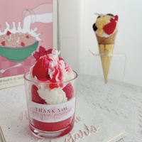 Nouveau design cire de soja simulé style crème glacée bougie parfumée bougie alimentaire mignonne pour cadeau pot en verre cône dessert bougie parfumée