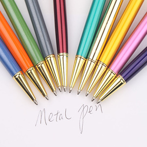 Elegante Bolígrafo de Plástico con Diseño Innovador, el Mejor Regalo Promocional, Personalizable con Logotipo - Product Image 5