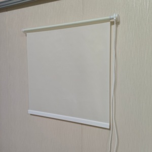 Persianas <span class=keywords><strong>enrollables</strong></span> económicas al por mayor con cadena, tubo de hierro de 18 mm, cortina de ventana semioscura total para proyectos comerciales - Product Image 2