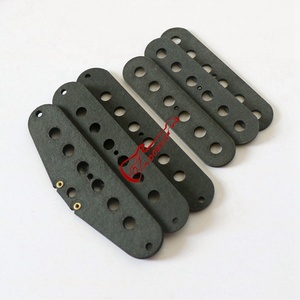 Placa Base de Fibra Negra Donlis para Pastillas de Bobina Simple de Guitarra ST con Espaciado de Cuerdas de 48/50/52 mm - Product Image 5