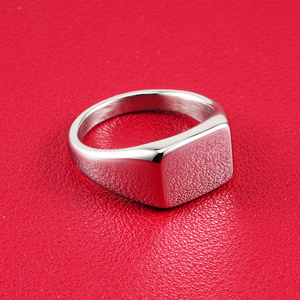 Groothandel Mode Trendy Waterdichte Unisex RVS Op Maat Gemaakt Blank PVD Goud Gegalvaniseerde Vierkante Rechthoekige Signet Ring Heren - Product Image 3