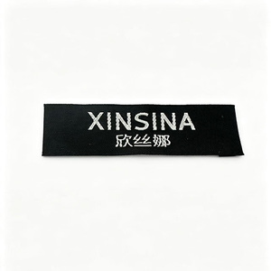 Etiquetas de Cuello para Camisetas, Etiquetas Tejidas Personalizadas con Nombre de Marca, Logotipo y Talla, Etiquetas de Cuello Plegables para Ropa - Product Image 3