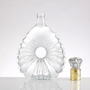 Juego de Decantador de Licor de Cristal Transparente Sin Plomo de Buena Calidad para <span class=keywords><strong>Bourbon</strong></span>, Brandy, Vodka, Whisky y Vino, Sostenible - Product Image 4