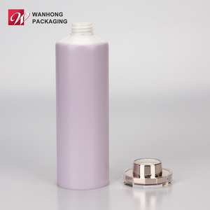 <span class=keywords><strong>Tube</strong></span> souple en <span class=keywords><strong>plastique</strong></span> de <span class=keywords><strong>50</strong></span> <span class=keywords><strong>mm</strong></span> de diamètre avec capuchon polygonal en PMMA <span class=keywords><strong>pour</strong></span> masque facial et nettoyant visage, couleur et logo personnalisés - Product Image 2