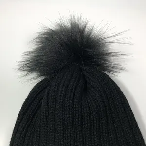 Chất lượng cao dệt kim lông Pompom cho Beanies sọ ấm hơn Acrylic Bobble mũ tùy chỉnh thêu gân Cuff Faux Fur hat phụ nữ