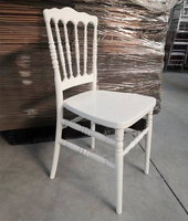 Vente en gros de chaises Napoléon en plastique blanc pour hôtel, mariage, événements