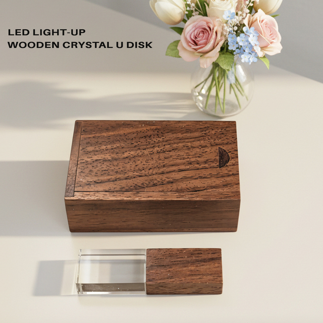 Custom Wooden Glass Led Light up Bulk Usb Flash Drives Laser Engraving Pendrive 2.0 8GB 16GB 32GB 64GB Usb Thumb Drives