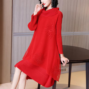 Miyake 2025 automne nouvelle mode décontracté robe plissée vêtements pour femmes dans les grandes tailles <span class=keywords><strong>grande</strong></span> <span class=keywords><strong>taille</strong></span> robes - Product Image 5