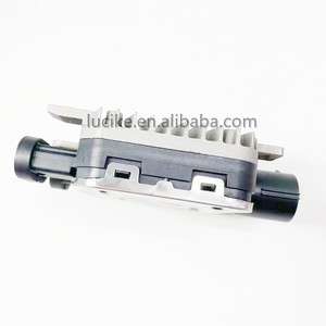 <strong>Radiator</strong> <strong>Fan</strong> <strong>Module</strong> <strong>Unit</strong> LR100364 LR094390 LR045248 LR011905 for Land Rover Range Rover Evoque Discovery Sport Freelander 2 - Product Image 6