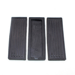 Couvercle en caoutchouc Diffuseur de pare-chocs arrière Bavette en caoutchouc Pédale de pièces automobiles pour voitures automobiles - Product Image 4