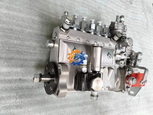 Pièces d'excavatrice PC220-7, pompe d'injection de moteur diesel 6D102E-2, 6738-71-1520, 1016093750 - Product Image 4