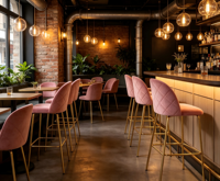 Luxuriöser Rosa Diamant-Samt-Barhocker mit Goldenen Metallbeinen, Hochstuhl für Bar & Café