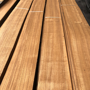 Vente chaude Placage de bois massif naturel 0,45 mm 0,6 mm Placage de teck Placage de chêne Rouleaux Placage de skateboard Placage d'érable - Product Image 2