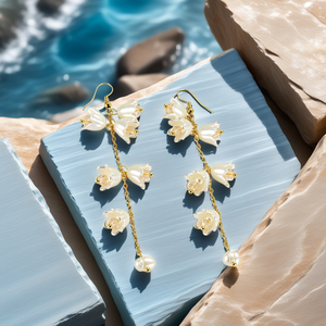 नाजुक थोक बालियां गहने सफेद फूल लंबे टाससेल बालियां, महिलाओं के लिए बहुत सिम्युलेटेड मोती ड्रॉप बालियां - Product Image 6