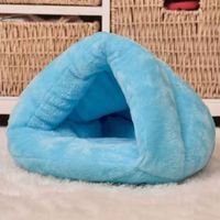 Échantillon Gratuit - Tapis de Lit pour Animaux de Compagnie en Forme de Triangle, Super Doux, Lavable, Épais, Confortable et Chaud pour Chats et Chiens