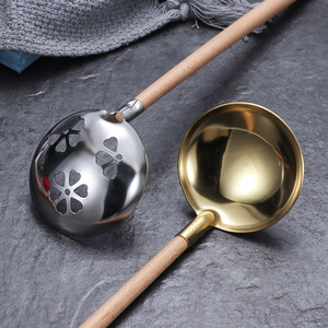 Cuillère à fondue japonaise en acier inoxydable 304, louche à soupe en forme de fleur avec manche en bois, pour la cuisine en restaurant - Product Image 2