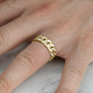 Anillo <span class=keywords><strong>de</strong></span> Oro <span class=keywords><strong>de</strong></span> 14K con Baño <span class=keywords><strong>de</strong></span> Oro Estilo Cubano y Circonitas Premium para Hombre y Mujer, <span class=keywords><strong>Diseño</strong></span> Clásico, Joyería <span class=keywords><strong>de</strong></span> <span class=keywords><strong>Alta</strong></span> Calidad - Product Image 4