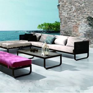 ชุดโซฟากลางแจ้งแบบข้ามพรมแดน ดีไซน์ยุโรปเหนือ วัสดุหวาย PE กันน้ำ กันแดด เหมาะสำหรับลานบ้าน ระเบียงพักผ่อน - Product Image 2