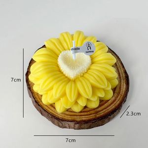เทียนหอมรูปดอกเดซี่ทำมือ สีชมพูขาว สำหรับตกแต่งบ้าน งานฝีมือน่ารัก - Product Image 3