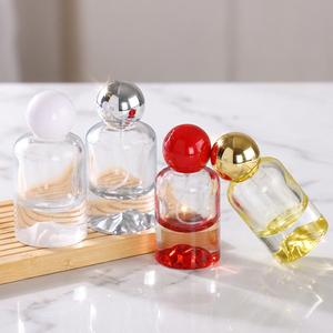 Botellas de Perfume de Vidrio de Lujo Personalizadas de 30ml, 50ml y 100ml con Pulverizador, Fragancia Corporal en Envase de Marca Privada - Product Image 5