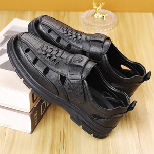 Sandalias de cuero casuales para hombre con punta redonda, suela de goma, entresuela de EVA, estilo veraniego. - Product Image 1