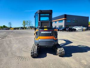 Doosan รถขุดล้อ DX35สภาพดีรถแบคโฮขุดจากเกาหลีพร้อมส่วนประกอบหลักเกียร์ปั๊มเครื่องยนต์ - Product Image 3