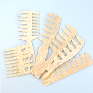 Set di pettini portatili in plastica OEM/ODM per salone, con pettine a forcella e pettine a spina di pesce, per lo styling di capelli afro con pomata e oli. - Product Image 4