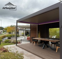 Pergola extérieure contemporaine Airfun en aluminium, système de toit intelligent imperméable, lames orientables à distance, terrasse écologique en MDF
