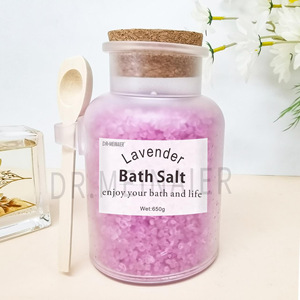 <span class=keywords><strong>Sel</strong></span> de bain sec en cristal à particules grossières OEM <span class=keywords><strong>Sel</strong></span> de bain organique Exfoliant pour le corps et les pieds Vegan <span class=keywords><strong>Epsom</strong></span> Soak Blanchissant Exfoliant <span class=keywords><strong>Sel</strong></span> de mer - Product Image 5