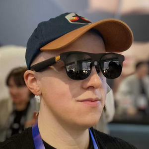 Gafas AR Inteligentes Xreal One 2025 con Posicionamiento Espacial Nativo 3DoF, Pantalla Portátil para Juegos 6DoF, Chip X1, Pantalla Virtual de 80 Pulgadas - Product Image 3