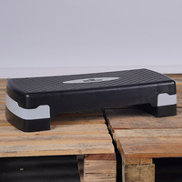 Plataforma de Ejercicio Aeróbico Básica, Stepper Ajustable para Hacer Ejercicio en Casa, 27 Pulgadas, Negro/Gris