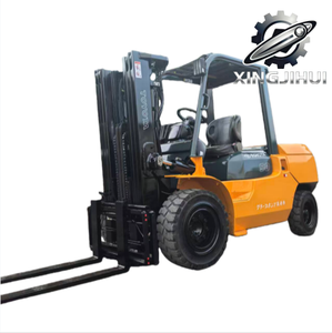 Chariot élévateur TOYOTA 7FD50 5 tonnes d'occasion, importé du Japon, moteur 1DZ-2, machine d'occasion, moteur à essence, avec déplacement latéral. - Product Image 1