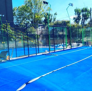 Césped <span class=keywords><strong>Artificial</strong></span> para pistas de tenis, paleta panorámica de césped azul para <span class=keywords><strong>Padel</strong></span>, vidrio templado de 12mm, <span class=keywords><strong>precio</strong></span> de fábrica - Product Image 5