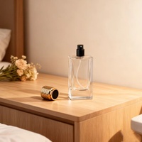Flacon de parfum carré en verre transparent de haute qualité, luxueux, personnalisable, 30 ml, 50 ml, 100 ml, avec bouchon et vaporisateur pour diffuseur