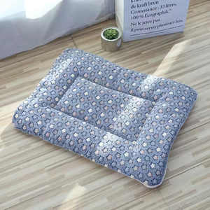 Cama para Mascotas de Felpa Gruesa, Nido para Gatos y Perros, Algodón Nube de Frijol de Hielo, Ecológica, Antideslizante, Lavable, Suave y Cálida para Verano - Product Image 5