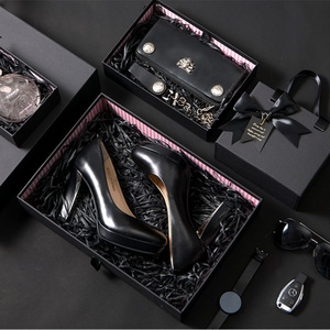 Hot Sale Shoes Clothes Watch <b>Gift</b> Paper <b>Box</b> with Handle - Product Image 4