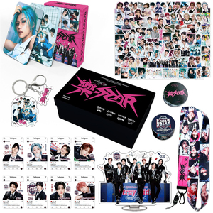 KPOP Set di <span class=keywords><strong>Album</strong></span> Rock Star per bambini randagi 5 stelle Tour confezione regalo Felix HyunJin portachiavi portachiavi adesivo portachiavi collezione fan - Product Image 5